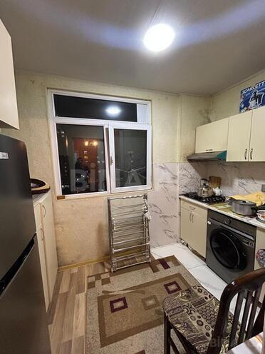 Продаётся 2-комн. вторичка 45 м², м. Иншаатчылар, photo 11 from 15