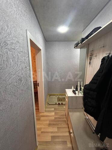 Продаётся 2-комн. вторичка 45 м², м. Иншаатчылар, photo 9 from 15