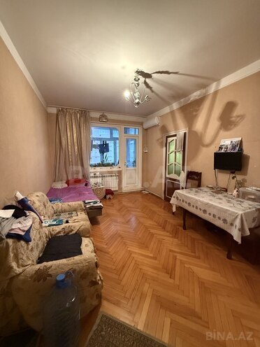Satılır 3 otaqlı köhnə tikili 75 m², Memar Əcəmi m., photo 4 from 17