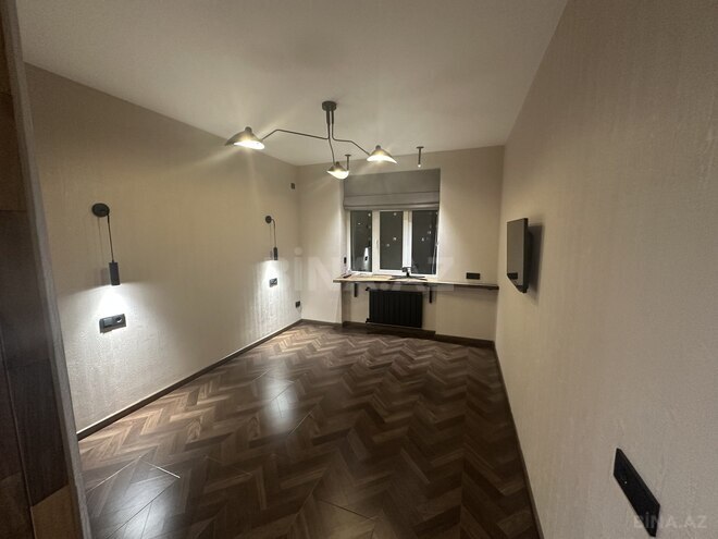 Satılır 2 otaqlı köhnə tikili 65 m², Əhmədli m., photo 1 from 31