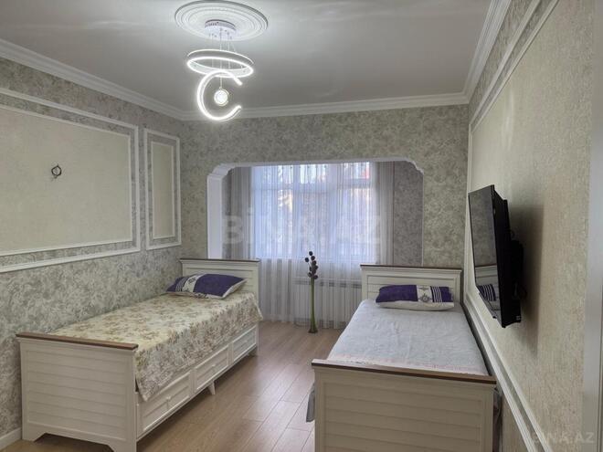 Продаётся 2-комн. вторичка 70 м², м. Мемар Аджеми, photo 9 from 21