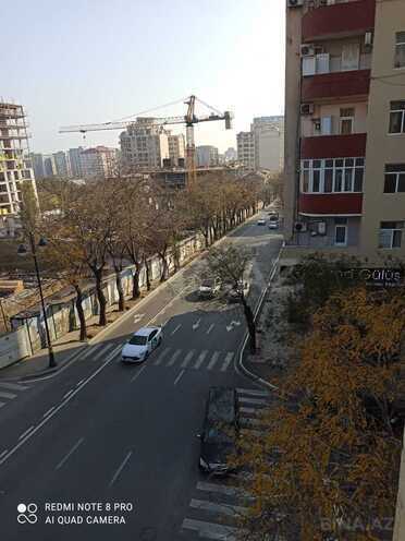 Satılır 2 otaqlı köhnə tikili 60 m², Nizami m., photo 4 from 18