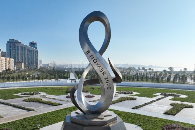 Продаётся 1-комн. вторичка 30 м², м. Шах Исмаил Хатаи, photo 1 from 16