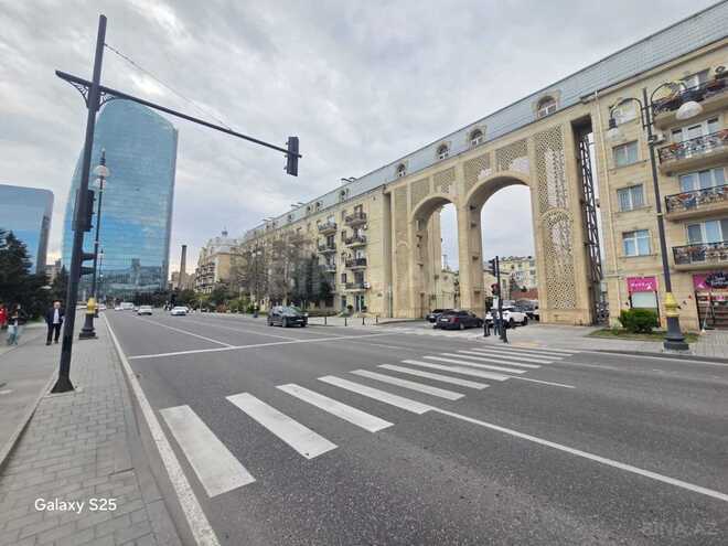 Продаётся 1-комн. вторичка 30 м², м. Шах Исмаил Хатаи, photo 3 from 16