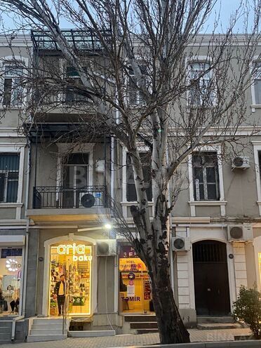 Satılır 3 otaqlı köhnə tikili 52 m², 28 May m., photo 1 from 14
