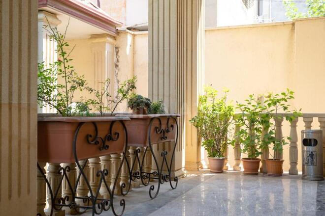 Satılır 9 otaqlı həyət evi/bağ evi 600 m², Bakıxanov q., photo 14 from 27