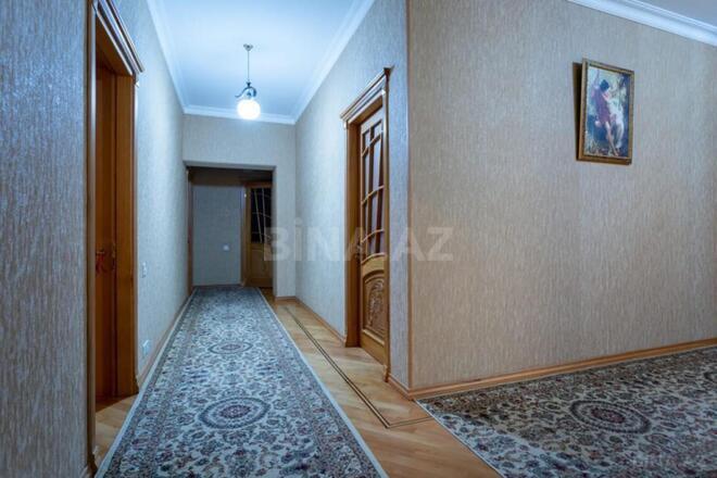 Satılır 9 otaqlı həyət evi/bağ evi 600 m², Bakıxanov q., photo 18 from 27