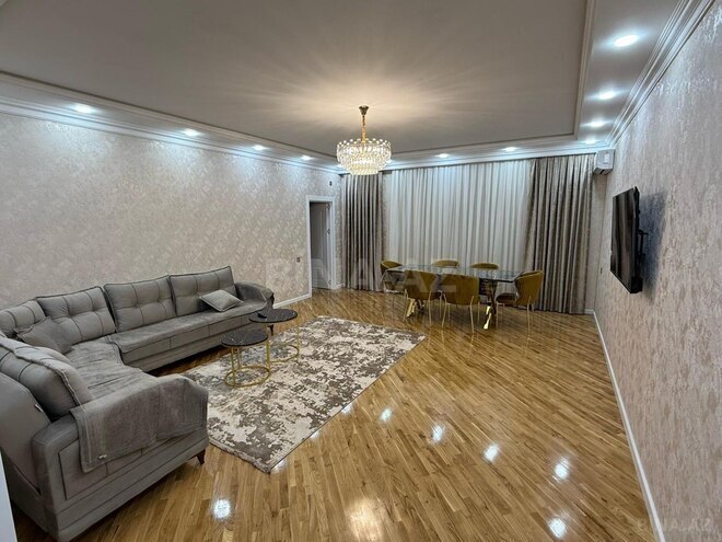 Сдаётся 4-комн. новостройка 140 м², м. Нариман Нариманов, photo 3 from 13