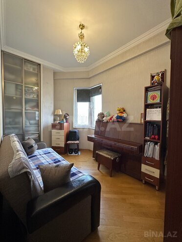 Продаётся 3-комн. новостройка 136 м², м. Иншаатчылар, photo 8 from 16