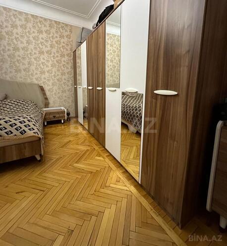 Сдаётся 3-комн. вторичка 100 м², м. Низами, photo 10 from 32