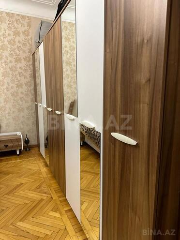 Сдаётся 3-комн. вторичка 100 м², м. Низами, photo 12 from 32
