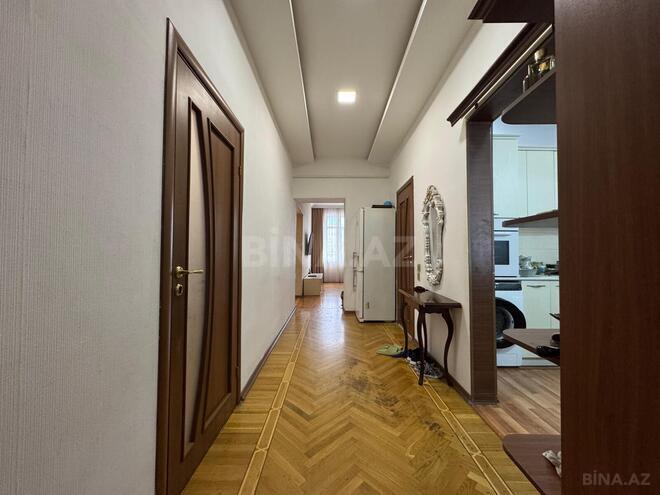 Продаётся 3-комн. вторичка 86 м², м. Ичеришехер, photo 14 from 17