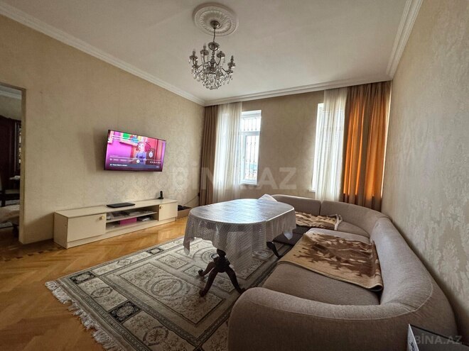 Продаётся 3-комн. вторичка 86 м², м. Ичеришехер, photo 3 from 17