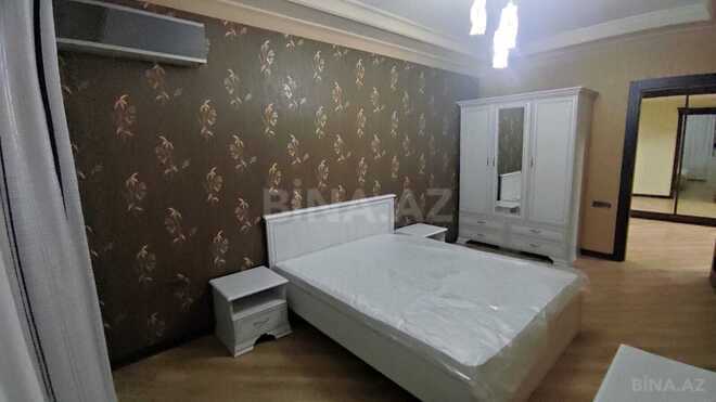 Сдаётся 3-комн. новостройка 120 м², м. Нефтчиляр, photo 6 from 13