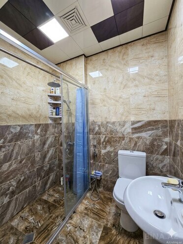Продаётся 3-комн. новостройка 72 м², м. Кара Караев, photo 10 from 12