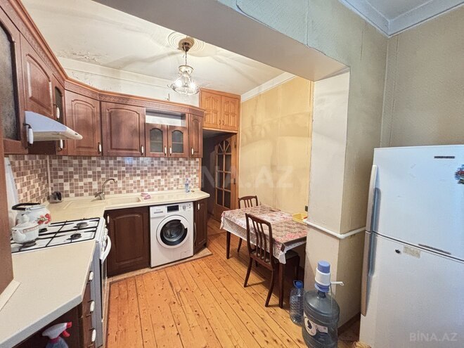 Сдаётся 2-комн. вторичка 65 м², м. Элмляр Академиясы, photo 10 from 12