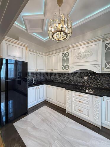 Продаётся 2-комн. новостройка 88 м², м. Элмляр Академиясы, photo 8 from 17