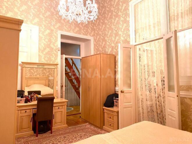 Продаётся 4-комн. вторичка 100 м², м. Сахил, photo 16 from 18