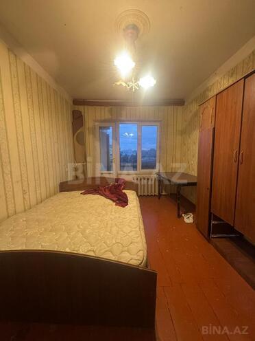 Продаётся 2-комн. вторичка 55 м², м. Кара Караев, photo 3 from 11