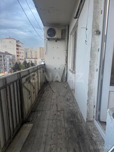 Продаётся 2-комн. вторичка 55 м², м. Кара Караев, photo 10 from 11