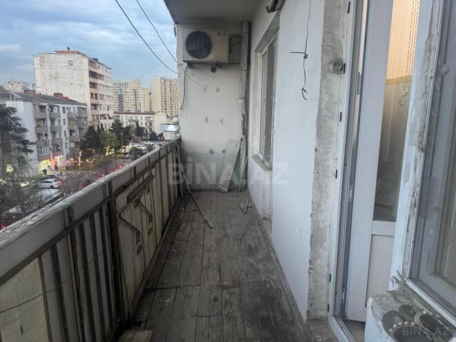 Продаётся 2-комн. вторичка 55 м², м. Кара Караев, photo 9 from 11