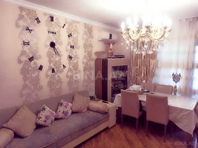 Продаётся 2-комн. вторичка 60 м², пос. Бадамдар, photo 1 from 19