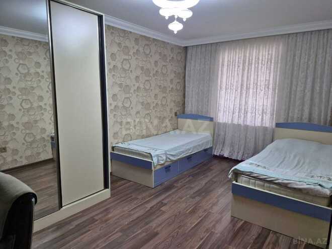 Продаётся 3-комн. вторичка 65 м², м. Нефтчиляр, photo 7 from 15