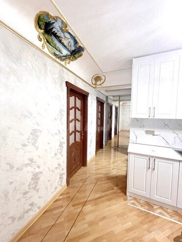 Продаётся 2-комн. вторичка 61 м², м. Гянджлик, photo 4 from 14