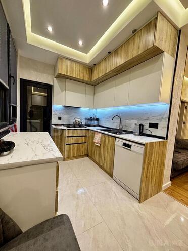 Сдаётся 3-комн. новостройка 91.7 м², м. Низами, photo 17 from 32