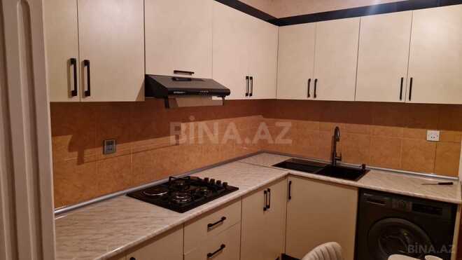 Сдаётся 3-комн. вторичка 80 м², м. Кара Караев, photo 16 from 18