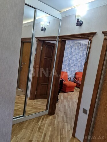 Сдаётся 2-комн. вторичка 61 м², м. Мемар Аджеми, photo 1 from 8