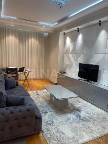 İcarəyə verilir 2 otaqlı yeni tikili 95 m², Gənclik m., photo 1 from 12
