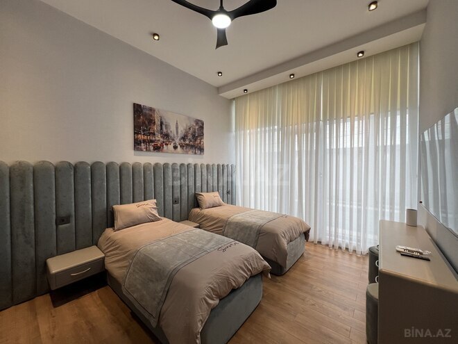 Satılır 4 otaqlı həyət evi/bağ evi 250 m², Mərdəkan q., photo 18 from 24