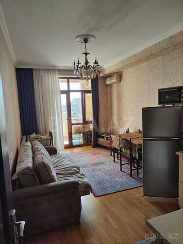 Сдаётся 2-комн. новостройка 58 м², м. Иншаатчылар, photo 1 from 9