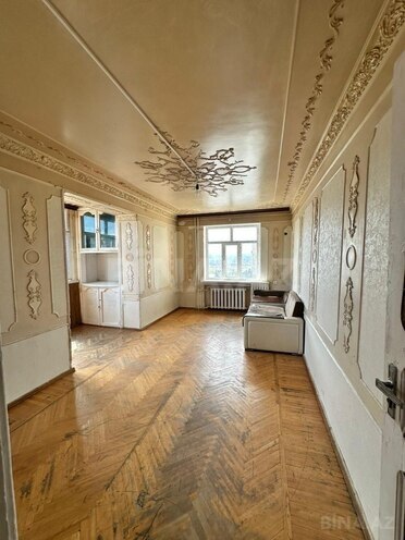 Satılır 2 otaqlı köhnə tikili 60 m², Əhmədli m., photo 1 from 17