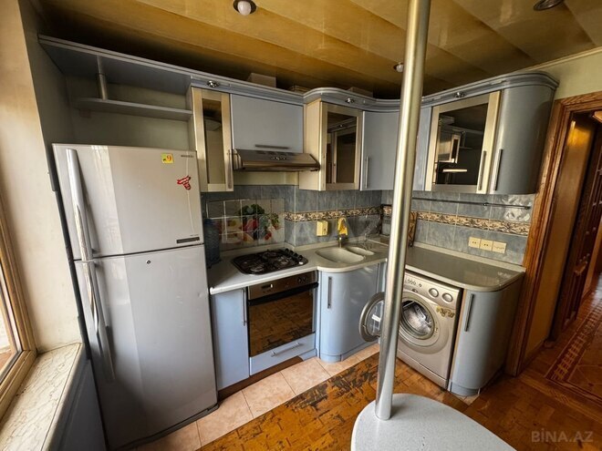 İcarəyə verilir 3 otaqlı köhnə tikili 80 m², Sahil m., photo 9 from 15