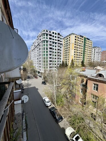 Satılır 2 otaqlı köhnə tikili 65 m², Nəsimi r., photo 9 from 20