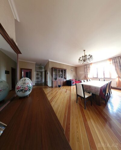 Продаётся 6-комн. дом/дача 340 м², пос. Бадамдар, photo 1 from 25