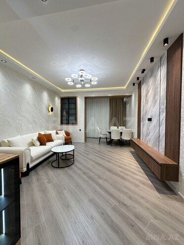 Продаётся 2-комн. новостройка 83 м², м. Ази Асланов, photo 1 from 16