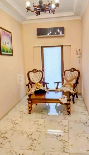 Продаётся 5-комн. дом/дача 300 м², пос. Бакиханова, photo 1 from 12