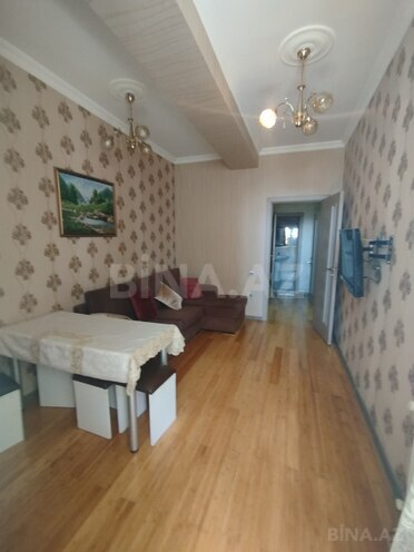 Сдаётся 1-комн. новостройка 55 м², м. Ази Асланов, photo 3 from 13