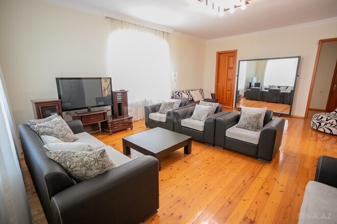 Продаётся 6-комн. дом/дача 350 м², пос. Мардакан, photo 10 from 17