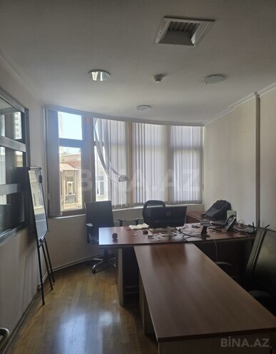 Satılır  obyekt 680 m², 28 May m., photo 5 from 7