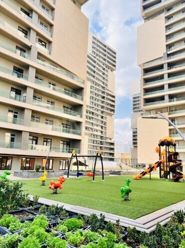 Сдаётся 2-комн. новостройка 110 м², м. 8 ноября, photo 1 from 12