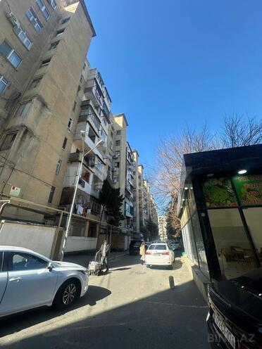 Satılır 3 otaqlı köhnə tikili 60 m², Xalqlar Dostluğu m., photo 1 from 14