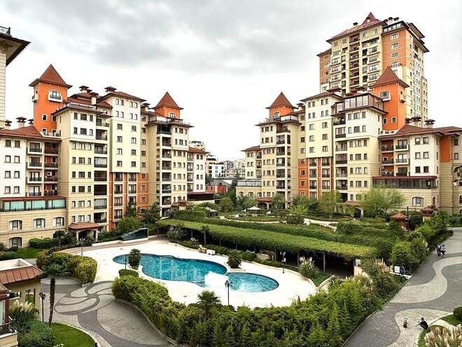 Продаётся 4-комн. новостройка 275 м², Наримановский  р., photo 1 from 22