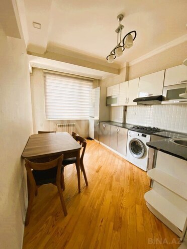 Satılır 2 otaqlı yeni tikili 65 m², Qaraçuxur q., photo 3 from 12