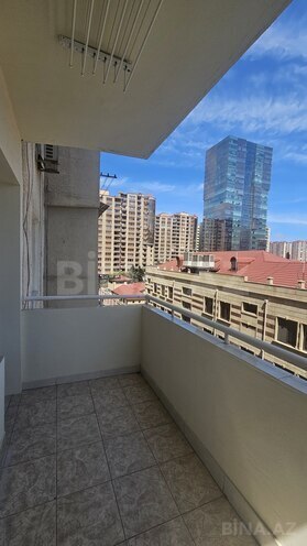 Satılır 3 otaqlı köhnə tikili 82 m², Şah İsmayıl Xətai m., photo 13 from 18