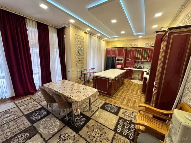 Satılır 7 otaqlı həyət evi/bağ evi 350 m², Novxanı q., photo 12 from 22