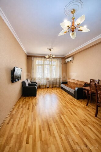 Продаётся 2-комн. новостройка 65 м², м. Нариман Нариманов, photo 3 from 16